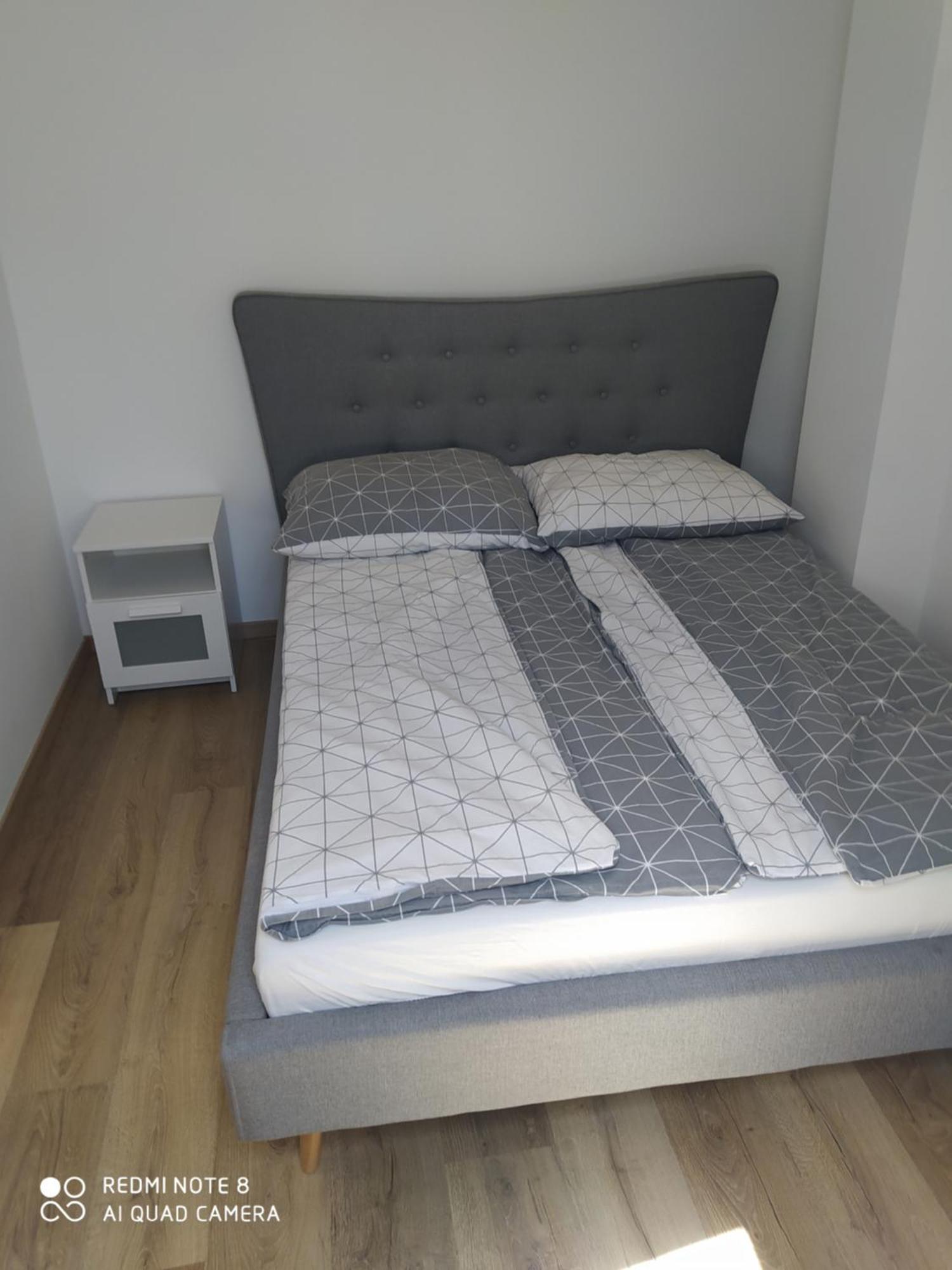 Modern Apartman Szeged Exterior foto